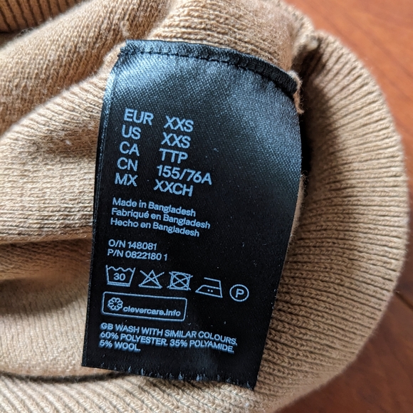 H&M Knit Mock-Turtleneck Sweater - Picture 4 of 4